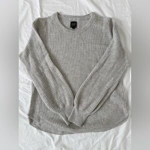 GAP Women's Light Gray Crew Neck Sweater